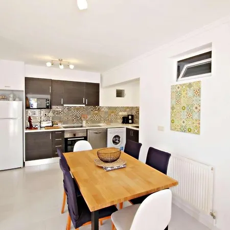 Aaron Villa Calpe